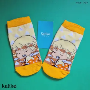 Demon slayer socks (Zenitsu)