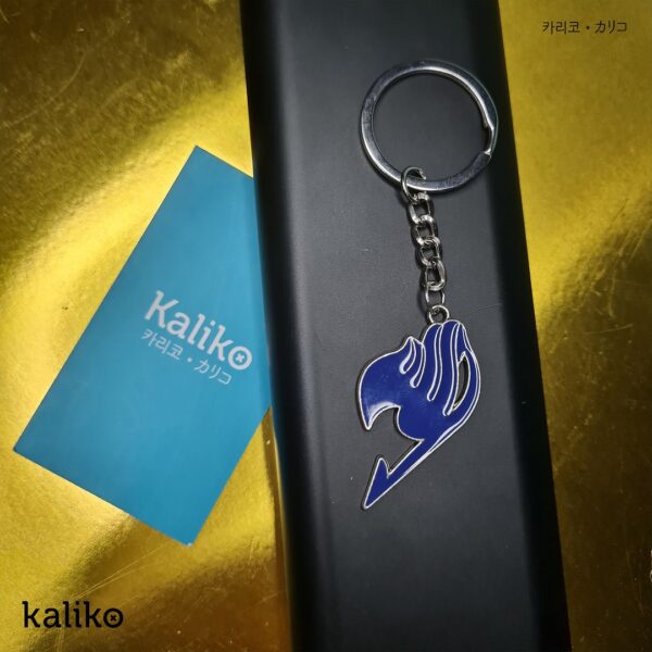 Fairy Tail Guild Emblem Keychains black/blue/red/pink - Image 3
